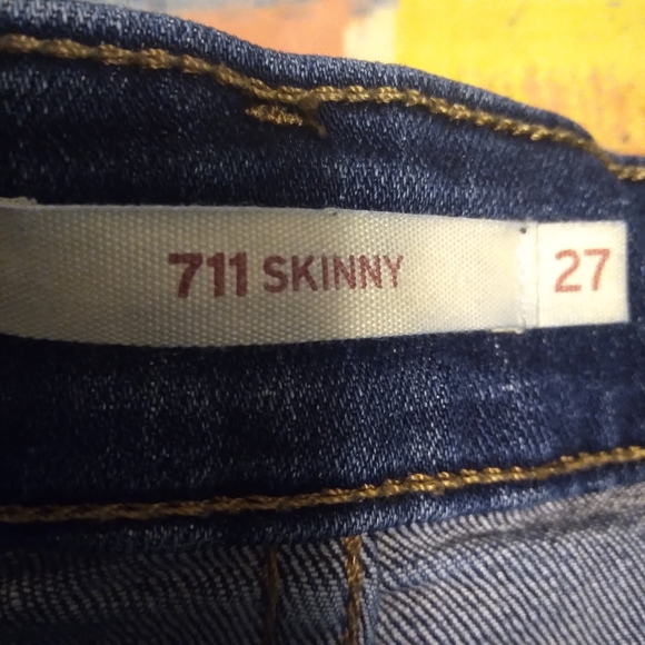 Levi's 711 Distressed Skinny Jeans, Size: 27 - Picture 8 of 10